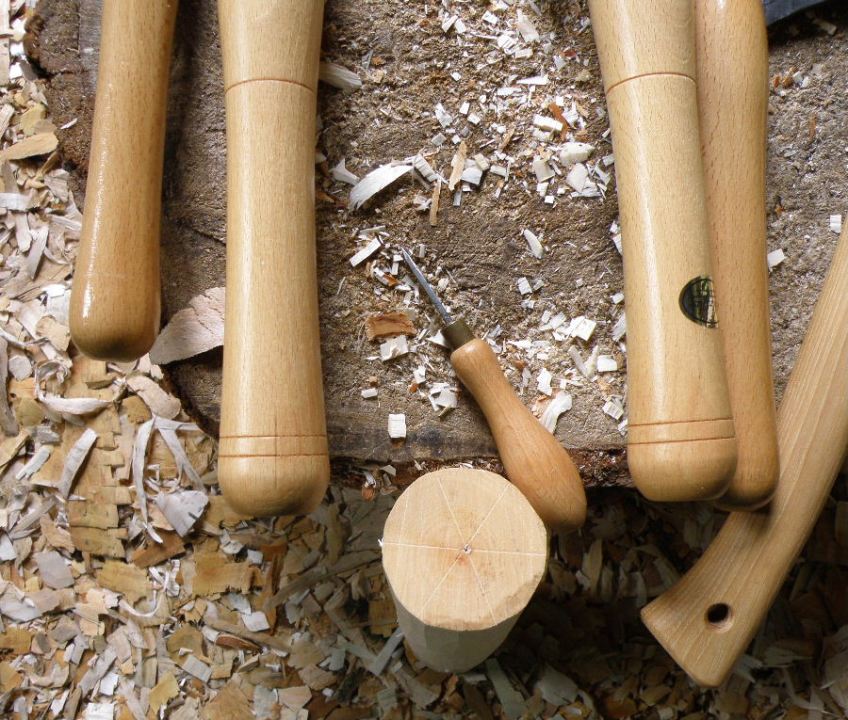 Cannibal fork in birch (centred billet), February 2014